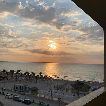 Sunrise Holiday Apartment - Mamaia Nord ナボダリ エクステリア 写真