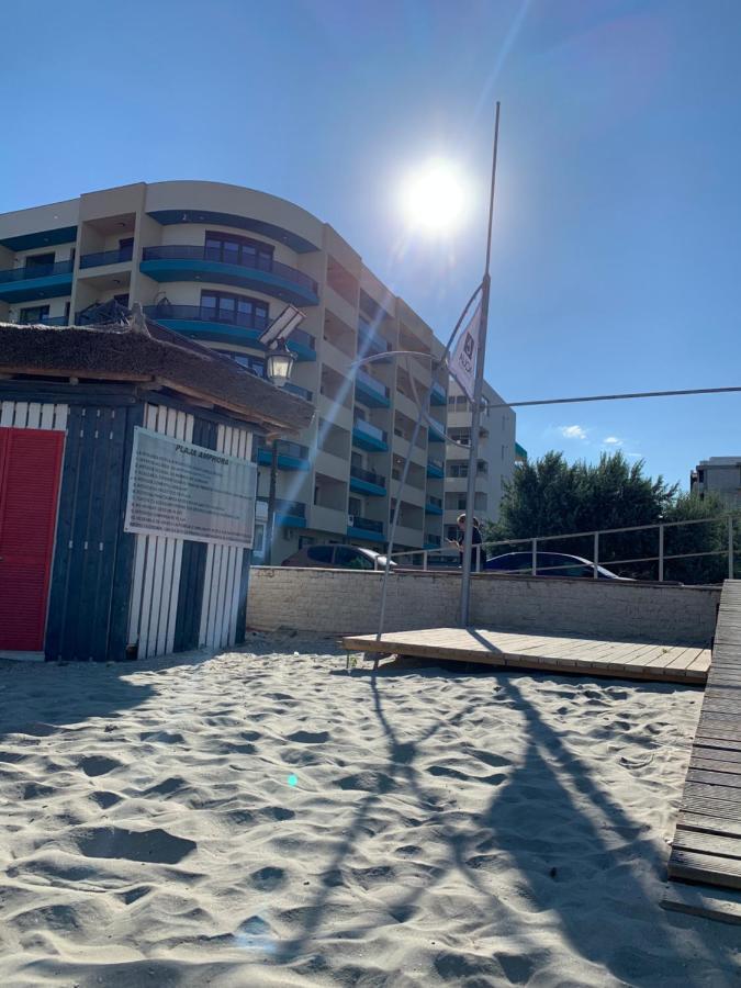 Sunrise Holiday Apartment - Mamaia Nord ナボダリ エクステリア 写真