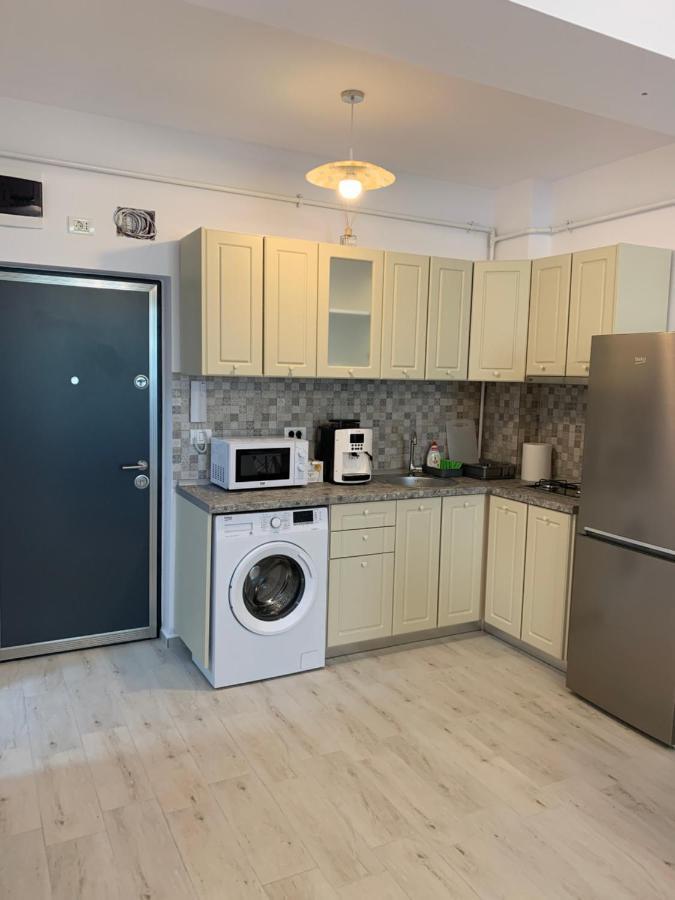 Sunrise Holiday Apartment - Mamaia Nord ナボダリ エクステリア 写真