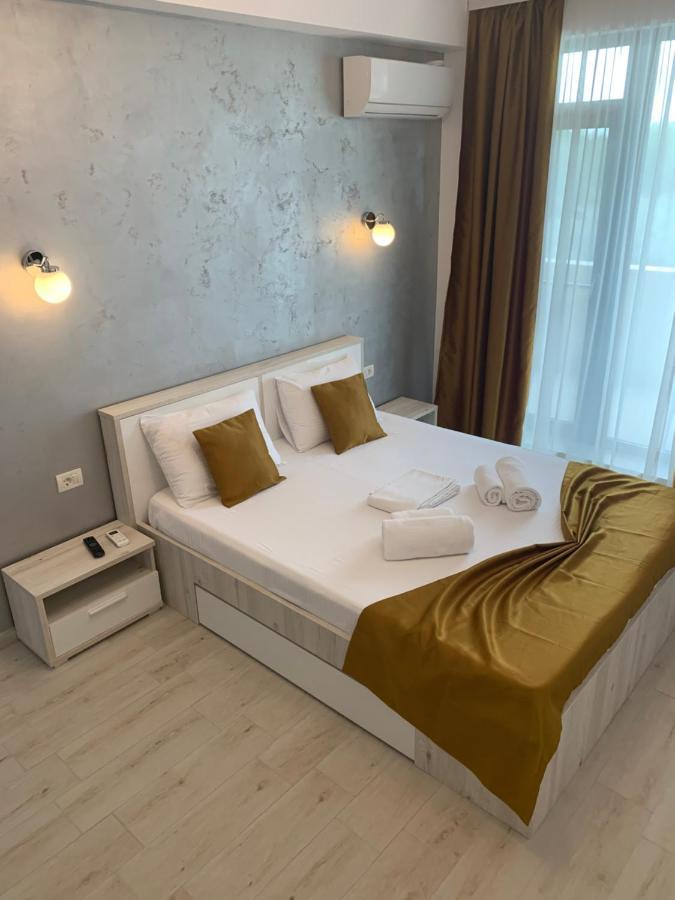 Sunrise Holiday Apartment - Mamaia Nord ナボダリ エクステリア 写真